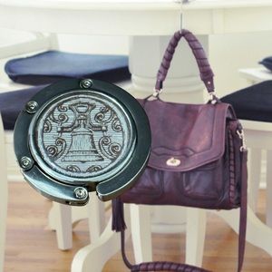 Foldable Purse Hanger